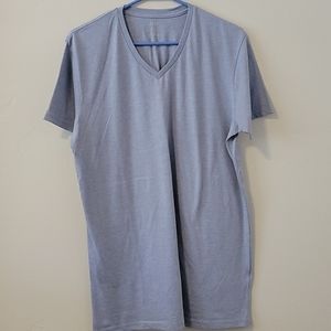 NWOT COTTON ON LAVENDER MENS V NECK